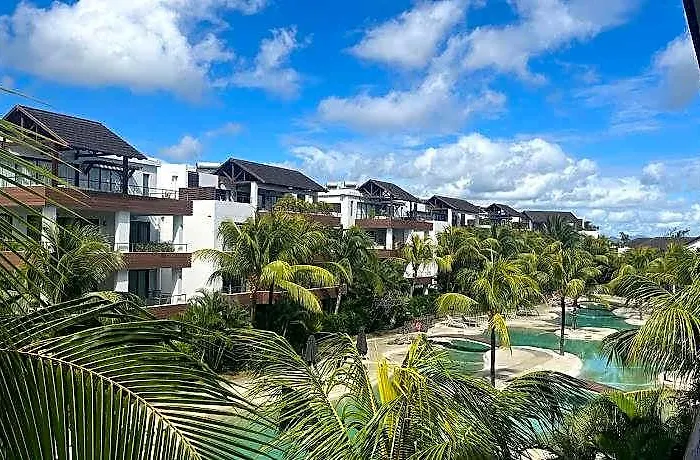 Choisy Les Bains Apartments With Lagoon Pool By Lov Mauritius