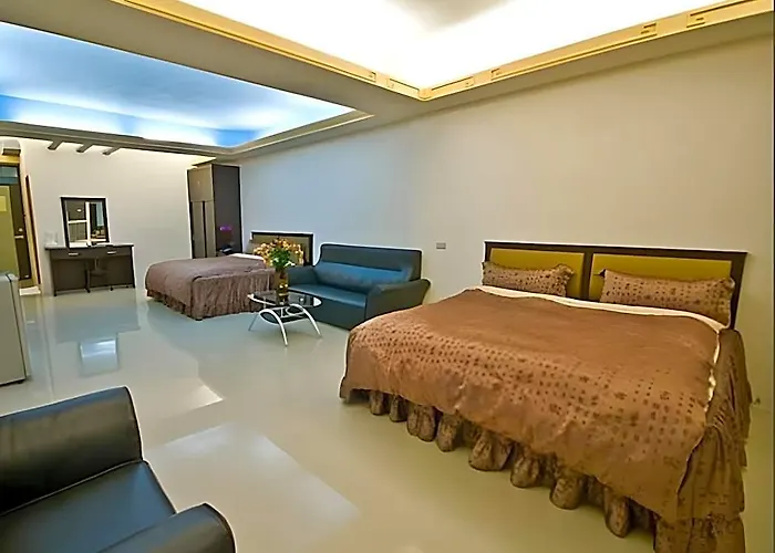 Yue Jing Commercial Hotel