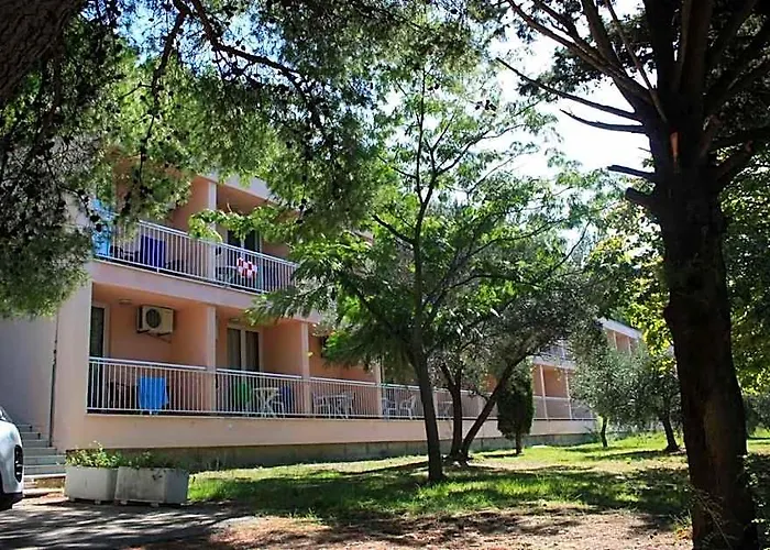 Tourist Settlement Brzet