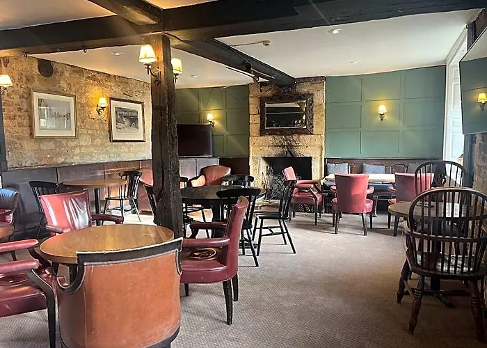 Noel Arms - "A Bespoke Hotel"