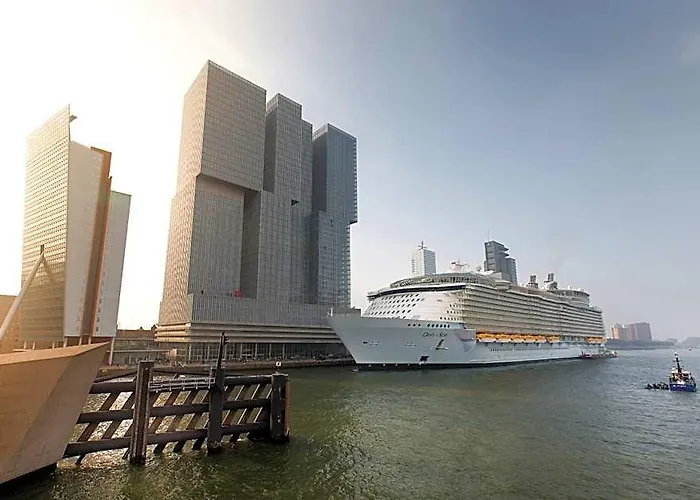 Stayokay Hostel Rotterdam - Fully Renovated April 2026