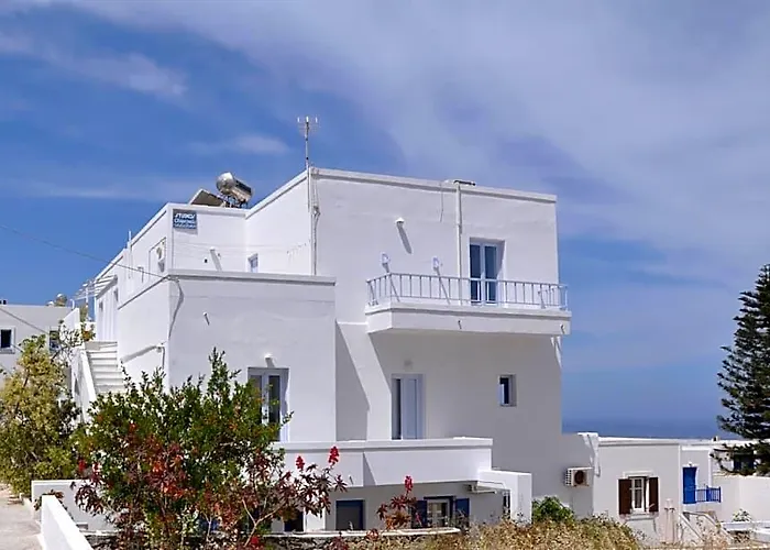 Studios Akrogiali