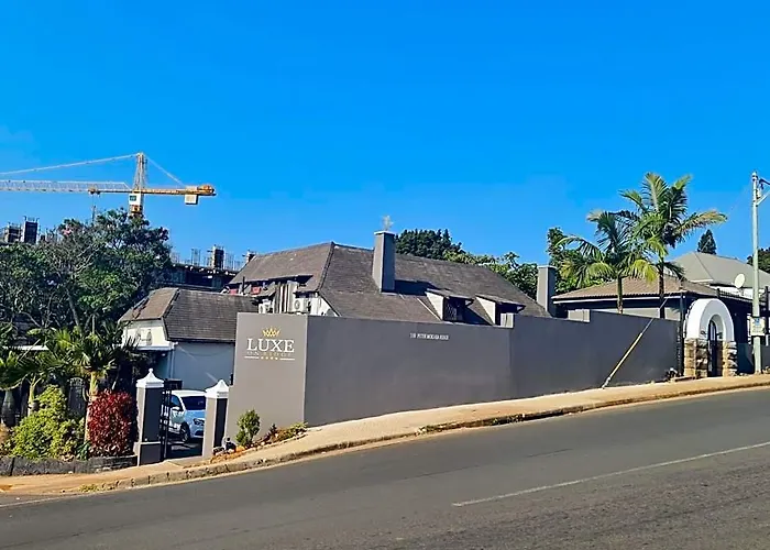 Luxe On Ridge Boutique Hotel