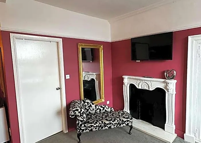 The Golden Lion Hotel