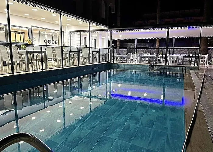 Jest Otel
