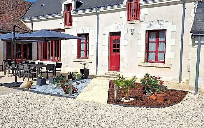 Gite La Belle Aventure Adapte Pmr Avec Piscine Et Jacuzzi