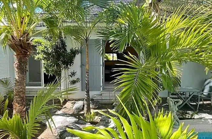 Residence Adam And Eve