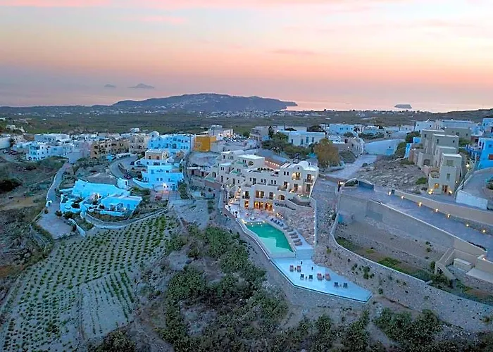 Elessa Hotel