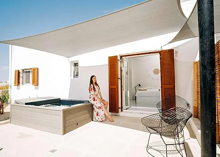 Mesanto Luxury Suites