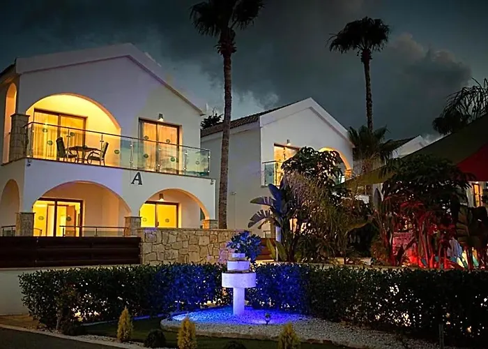 Latchi Escape Hotel And Suites