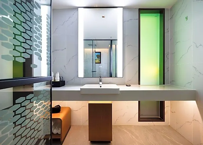 Grand Rezen Hotel Golmud