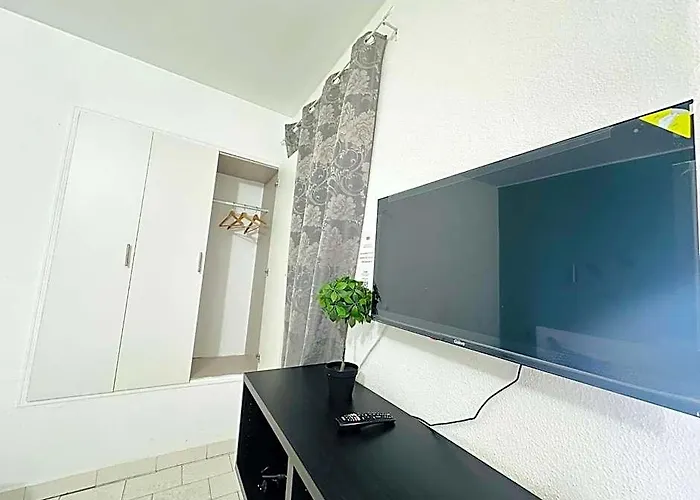 Central Atlantic Beach Guesthouse