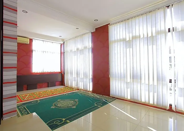 The Djakarta Anandita Syariah Hotel