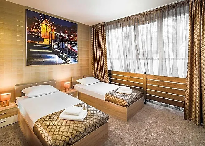 Central Point Boutique Hotel