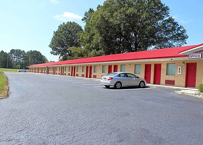 Landsford Inn