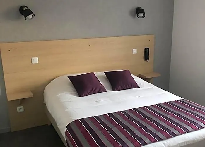 Rev'Hotel