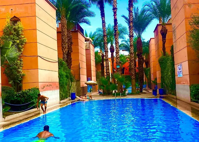 Riad Kamal Pres Medina Marrakech & 3 Piscines & Jacuzzi & Petit-Dejeuner (Adults Only) Marrakesh