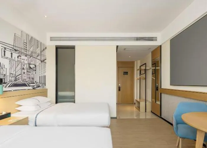 City Comfort Inn Zhanjiang Middle Haibin Avenue Wanda Plaza