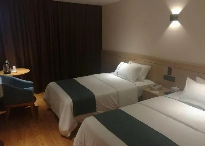 City Comfort Inn Zhanjiang Middle Haibin Avenue Wanda Plaza