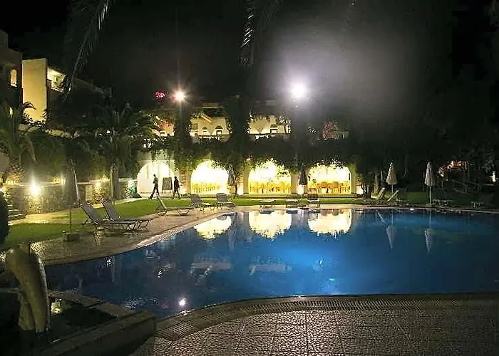 Ekaterini Hotel-Apartments