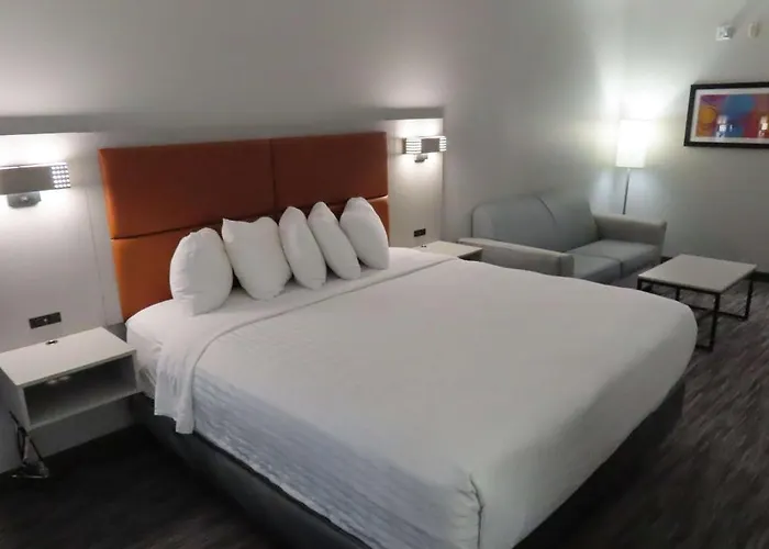 Best Western Heritage Inn & Suites