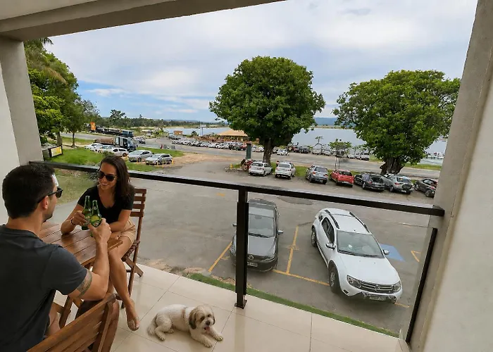 Pousada com vista para lago e com passeios de lancha em frente a Pousada em Capitólio, perto dos principais atrativos turístico, Pousada Vista do Turvo, Mandala
