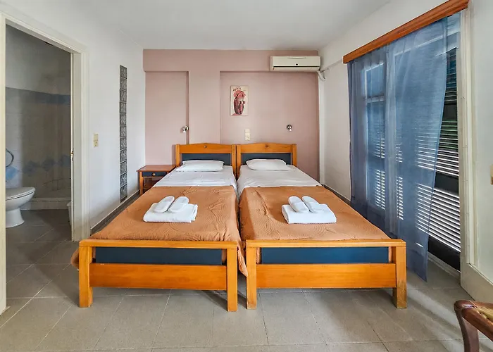 Agnes Beach Hotel Apartments
