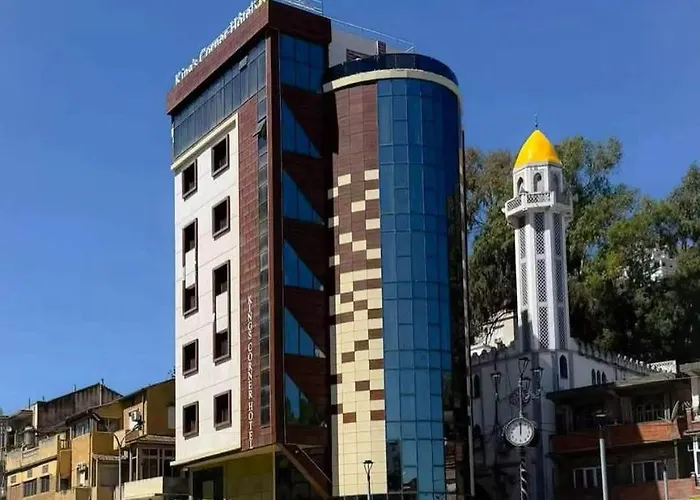 Hotel Corner King