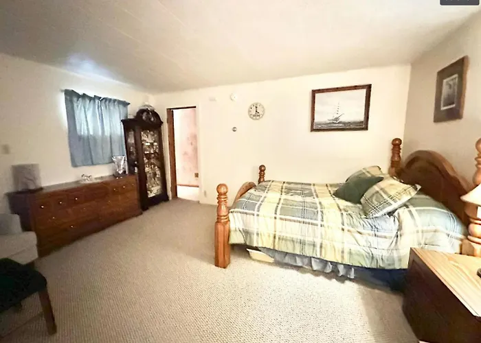 Flora Motel