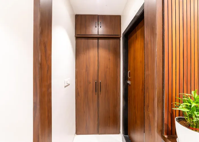 Lumina Stays-Modern Luxury Rooms, Near Nad