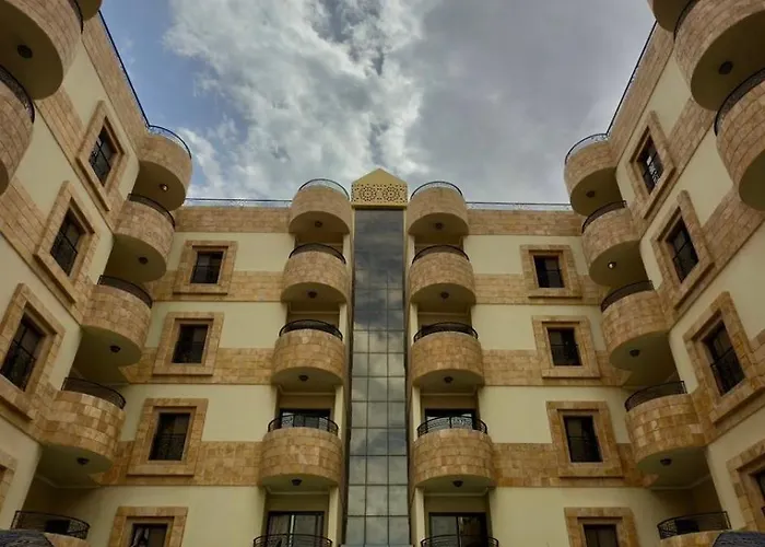 Lanai Hotel فندق لاناي