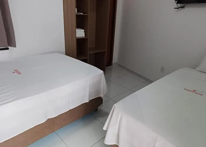 Hotel Satelite