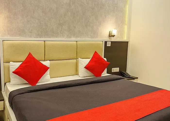 Hotel My Urban Rooms - Budget Premium Stay Near Taj Mahal -