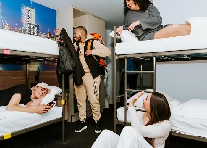 Rotterdam Teleport Hostel