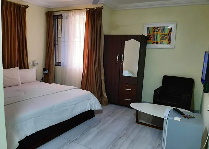 Riverbreeze Hotel