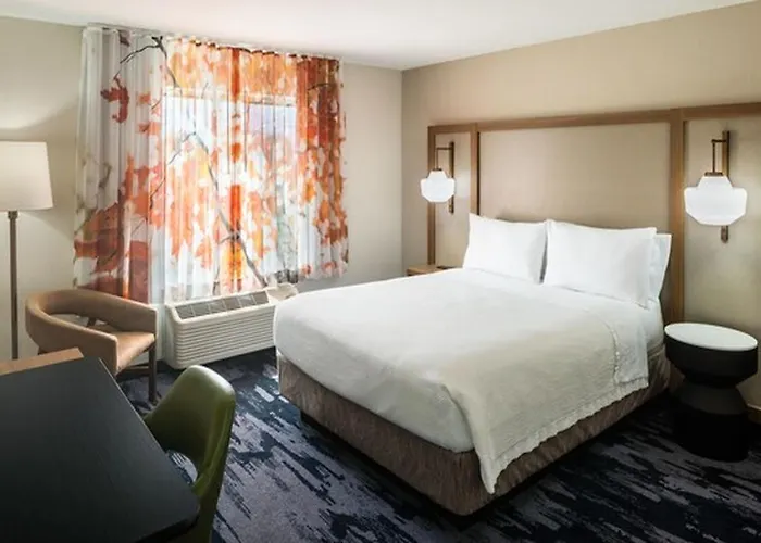 Fairfield By Marriott Middletown Monroe