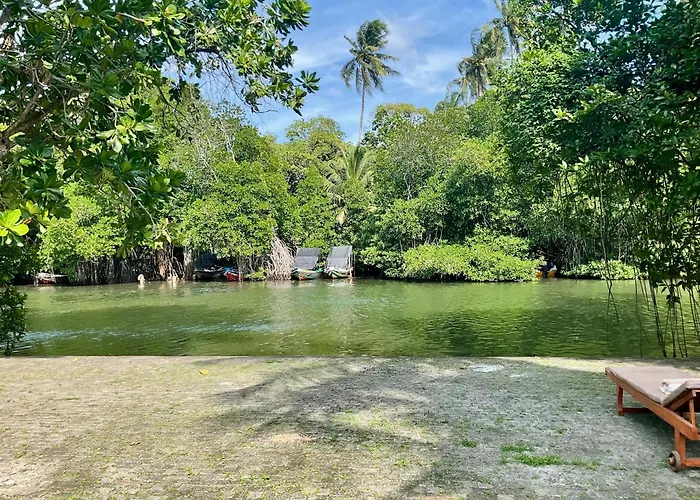 Muthukirula Resort