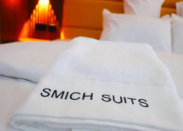 Smich Suites