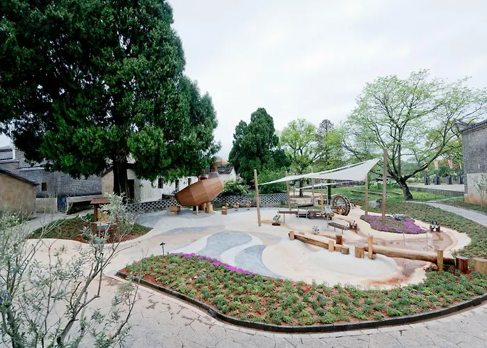 Ji'An Diaoyuan Ten-Mile Fragrant Village