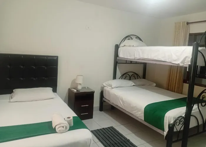 Hostal Center A
