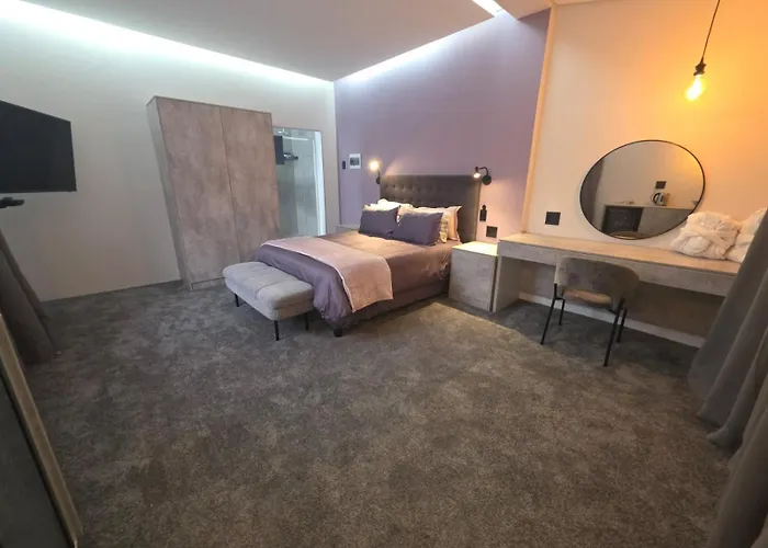Terra Nova Suites And Spa Bnb