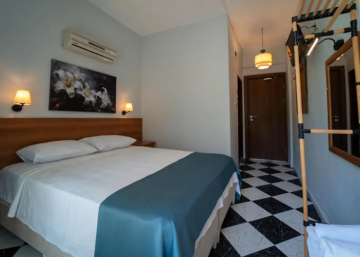 The Turunc Inn Otel