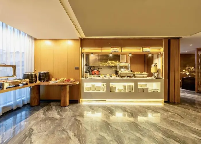 Mianyang Field Hotel