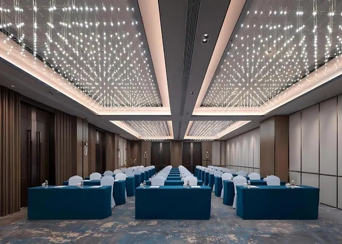 Wuzhishan Qingneng Lijingwan Hotel