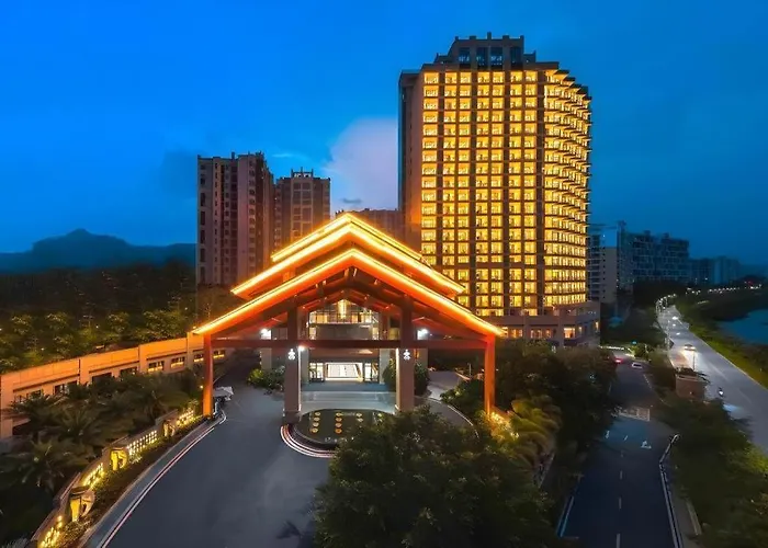 Wuzhishan Qingneng Lijingwan Hotel