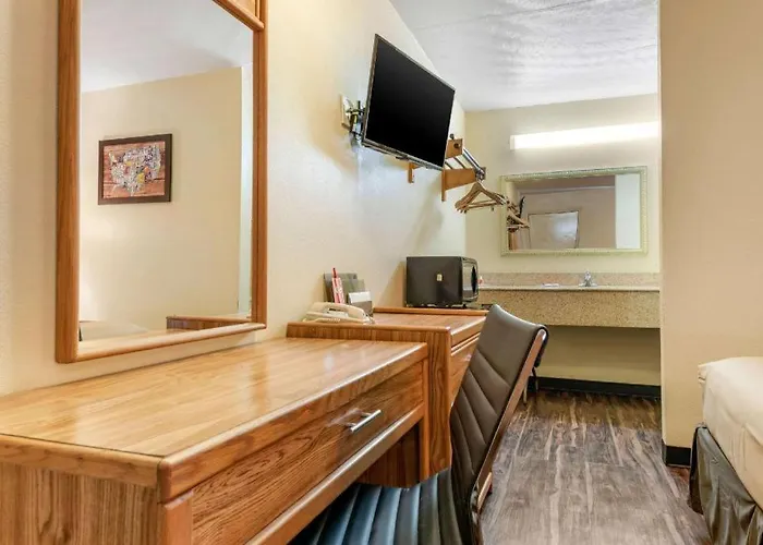 Rodeway Inn Jeffersonville - Washington Court House