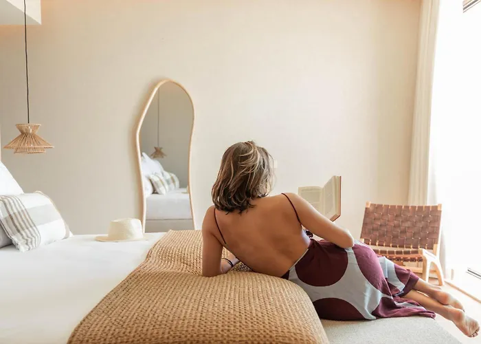 Legacy Ithos Boutique Hotel