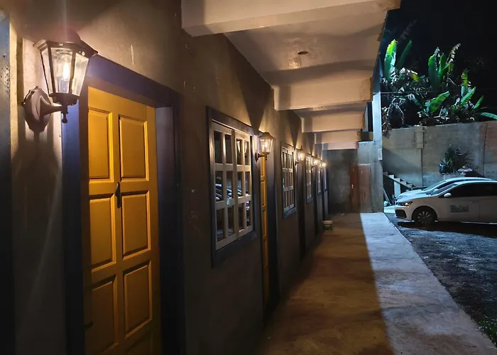 Felício Reis - Pousada Colonial