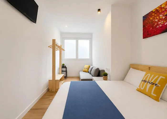 Bilbao Rooms & Kitchen Zurbaran