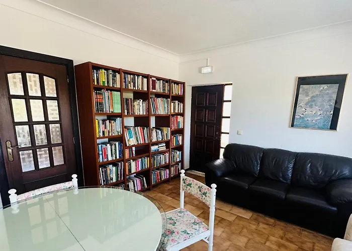 Meeting Point Hostel Portimao, Algarve